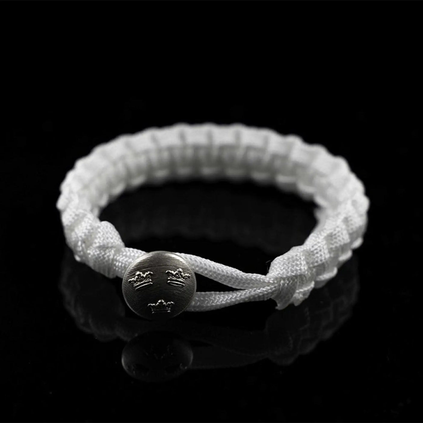 Egentillverkade Paracord Armband Polisprylar.se